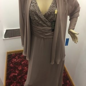 Brand New Nox two piece set Mother of the Bride2XL